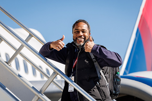 AF_20241116_PartnerFlyaway_KM-176