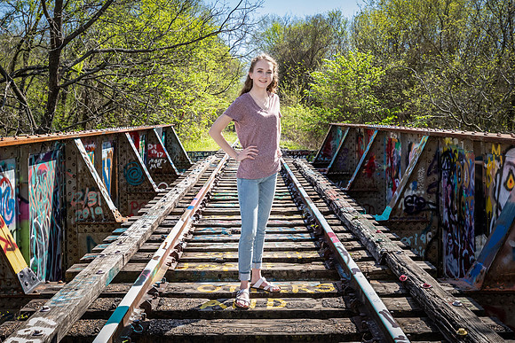 SeniorShoot03242020-22