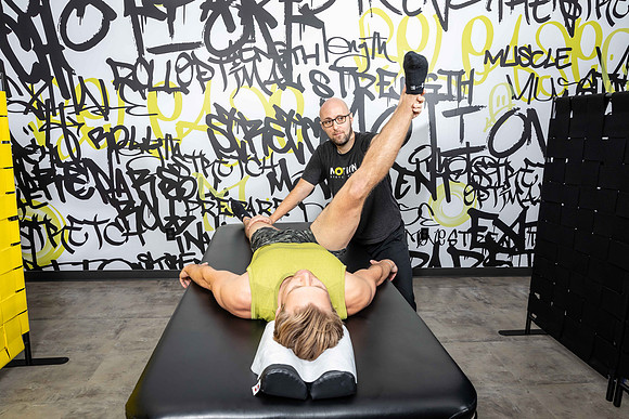 MotionStretch_10222019_KarlLMoore-30