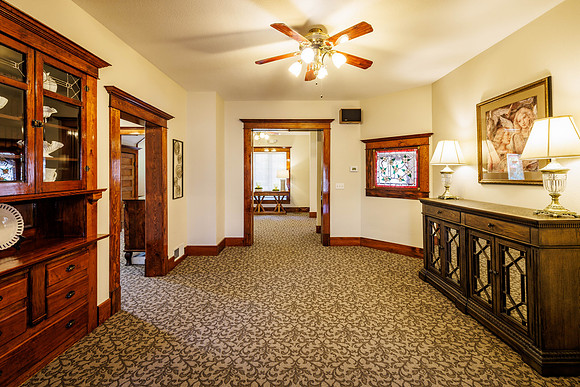 Russellville Interior_04292024_MooreshotsLLC-9