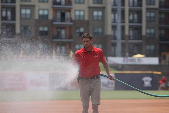 Groundscrew_06122016_KarlLMoore-1