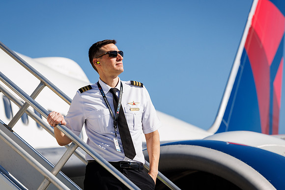 AF_20241116_PartnerFlyaway_KM-217