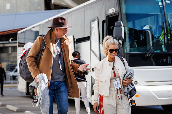 AF_20241116_PartnerFlyaway_KM-117