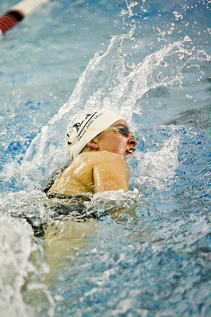 KLM_DHS Swim_01202011-104
