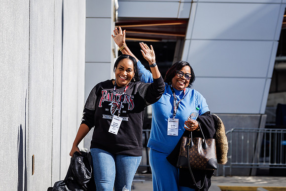 AF_20241116_PartnerFlyaway_KM-126