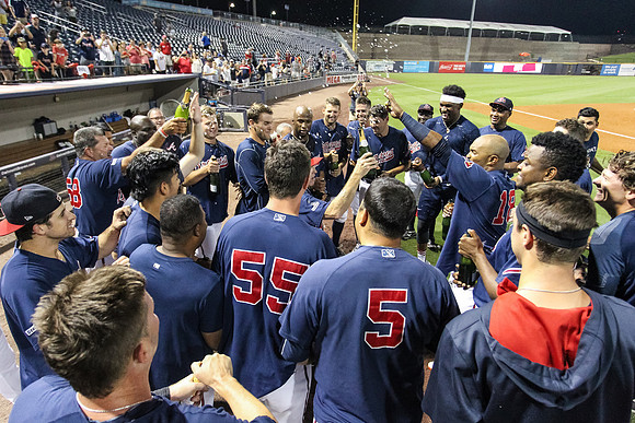 Celebration.Team_09102016_KarlLMoore-14