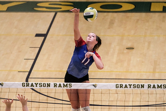 PRVolleyball_10112017_KarlLMoore-37