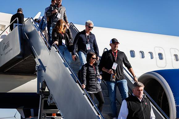 AF_20241116_PartnerFlyaway_KM-273