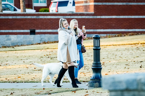AustinSydney_11222021_KarlLMoore-6