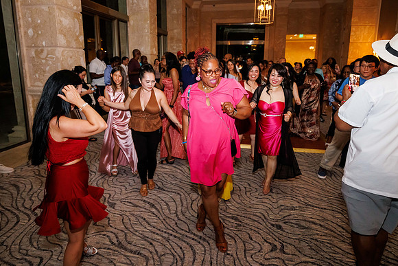 DDC Monday Salsa_06012026_MooreshotsLLC-107