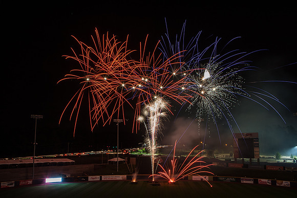 Fireworks_07042014_KarlLMoore-14