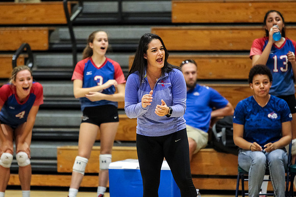 PRVolleyball_10112017_KarlLMoore-26
