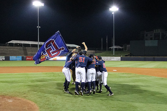 Celebration.Team_09102016_KarlLMoore-3