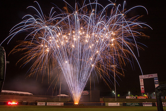 Fireworks_05232014_KarlLMoore-6