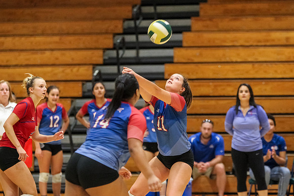 PRVolleyball_10112017_KarlLMoore-119