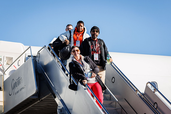 AF_20241116_PartnerFlyaway_KM-263