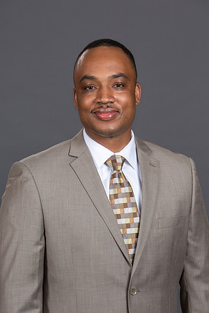 Headshots_06202019_KarlLMoore-35