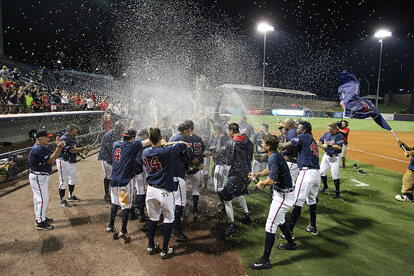 Celebration.Team_09102016_KarlLMoore-17
