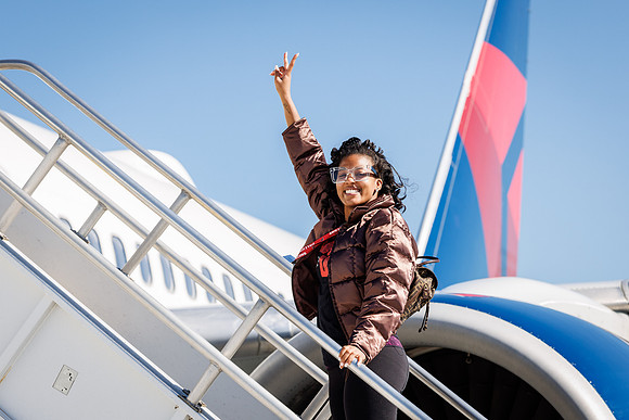 AF_20241116_PartnerFlyaway_KM-193