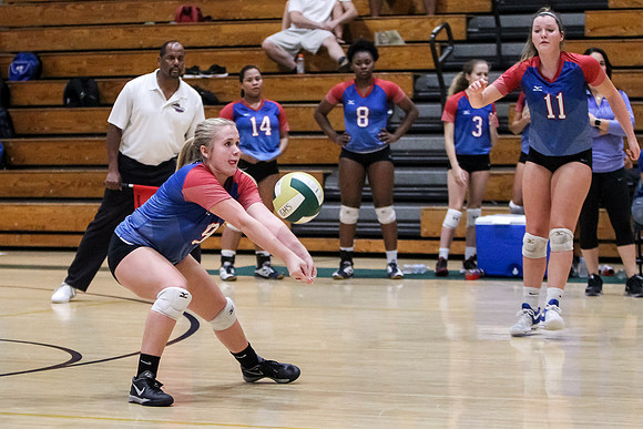 PRVolleyball_10112017_KarlLMoore-22