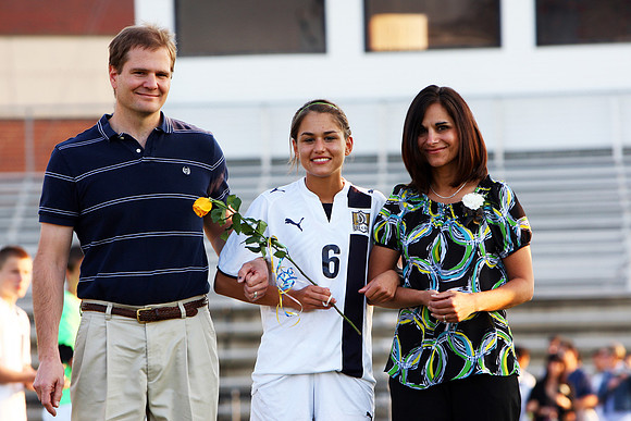 KLM_DHS Senior Night 2010_021