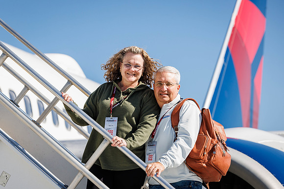 AF_20241116_PartnerFlyaway_KM-213