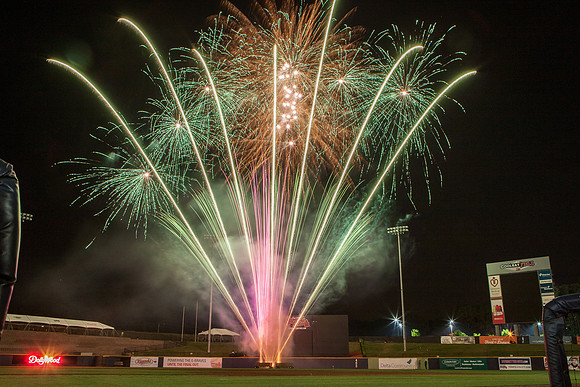 Fireworks_05232014_KarlLMoore-4