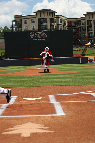 Santa_07172016_KarlLMoore-3