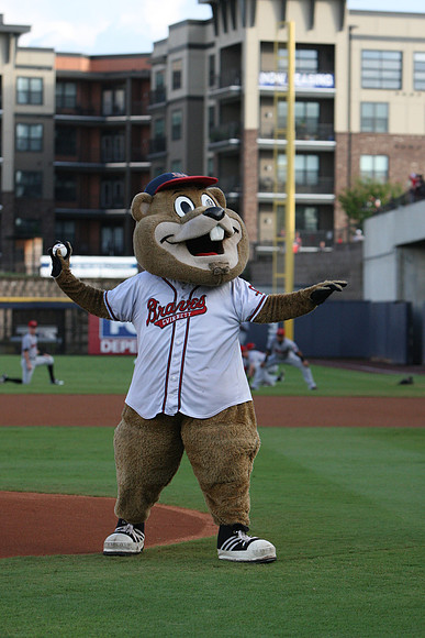 1stPitch_08202016_KarlLMoore-6