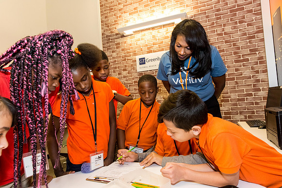 Veritiv_11132017_KarlLMoore-68