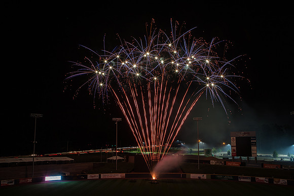 Fireworks_07042014_KarlLMoore-5