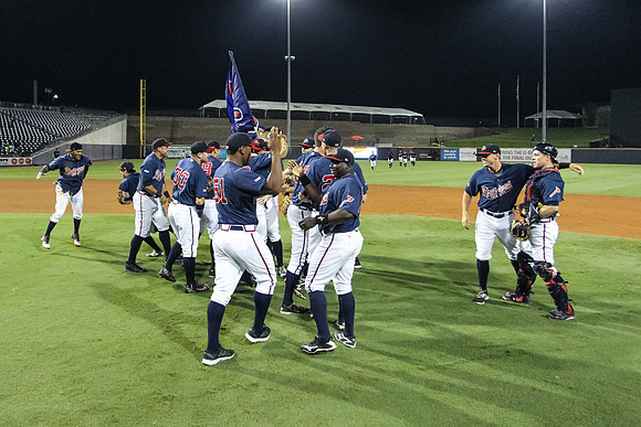 Celebration.Team_09102016_KarlLMoore-4