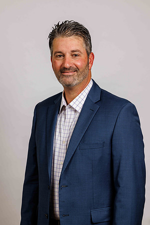 Headshots_05152024_MooreshotsLLC-54