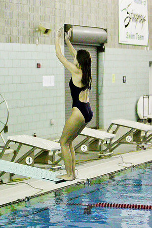 KLM_DHS Swim_01202011-081