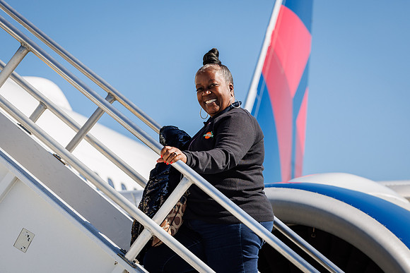 AF_20241116_PartnerFlyaway_KM-160