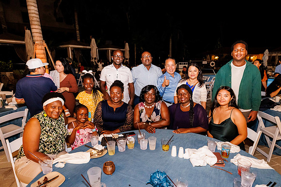 Sunday Evening_10222023_MooreshotsLLC-131