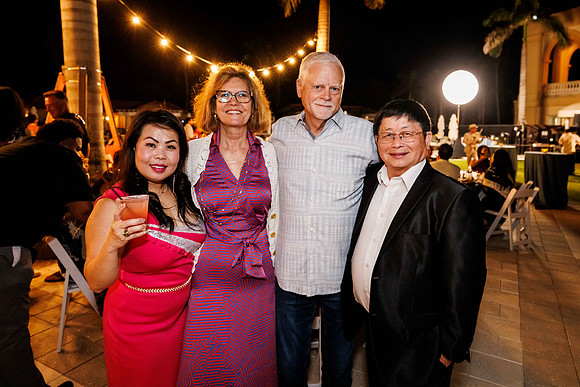 Sunday Evening_10222023_MooreshotsLLC-140
