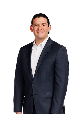 Headshot_Nick Leone_05082023_MooreshotsLLC-1