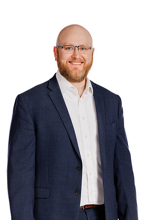 Headshot_Seth Harding_05082023_MooreshotsLLC-1
