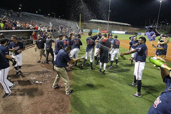 Celebration.Team_09102016_KarlLMoore-19