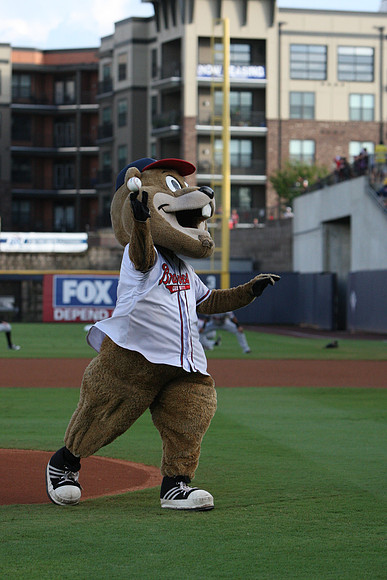 1stPitch_08202016_KarlLMoore-8