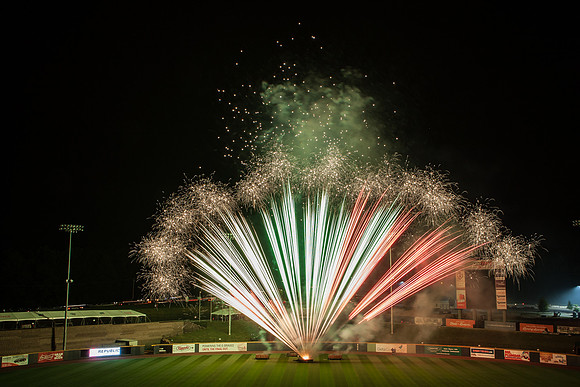 Fireworks_07042014_KarlLMoore-6