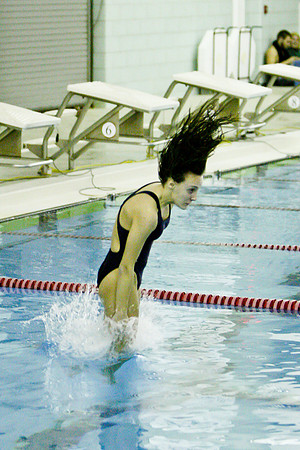 KLM_DHS Swim_01202011-077