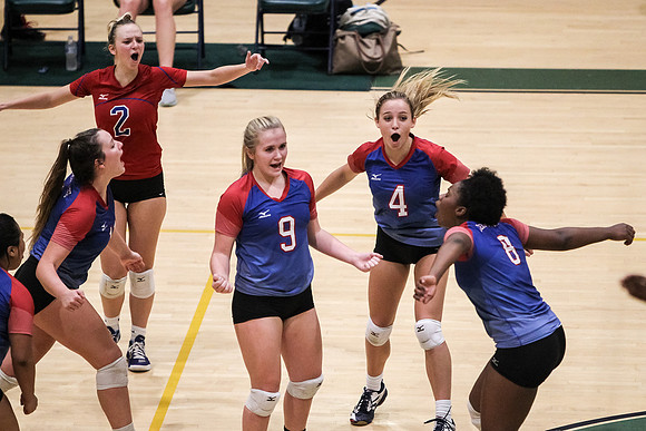 PRVolleyball_10112017_KarlLMoore-97