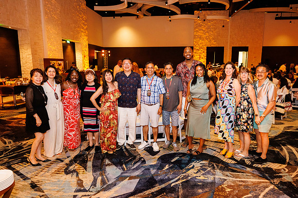 Sunday Welcome_04212024_Mooreshots LLC-183