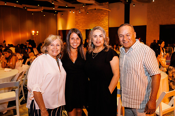Sunday Welcome_04212024_Mooreshots LLC-205