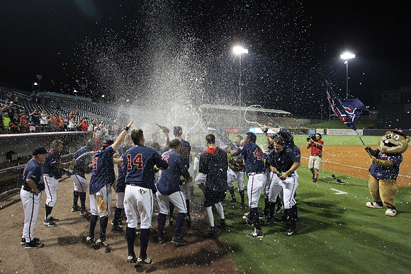 Celebration.Team_09102016_KarlLMoore-15