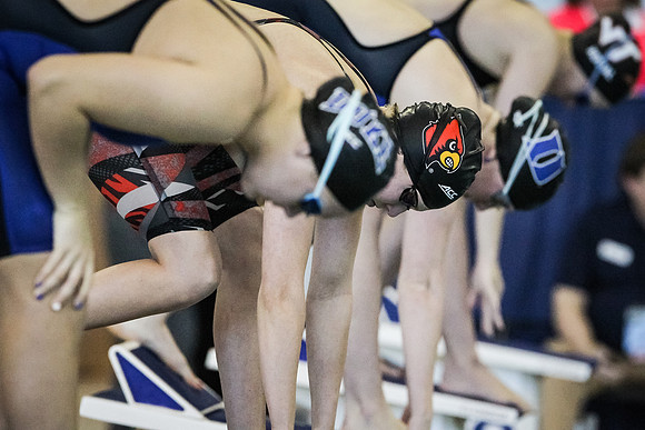 ACC-THU-Finals_02162017_KarlLMoore-LOU-5