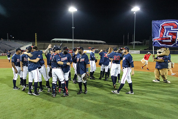 Celebration.Team_09102016_KarlLMoore-7