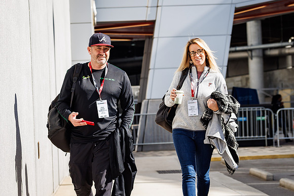 AF_20241116_PartnerFlyaway_KM-124